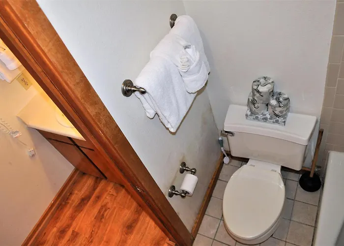 Fox Pine 3 Bed 3 Bath Fpaf3 *